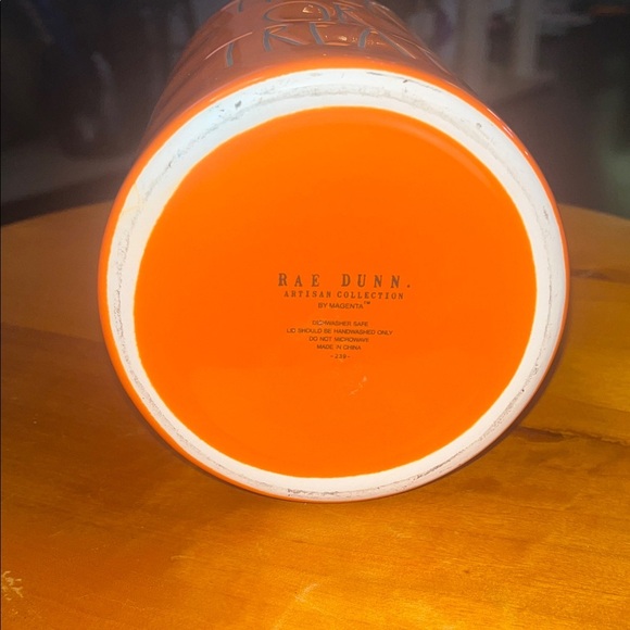 Rae Dunn Orange Halloween TRICK OR TREAT Canister NWT 2020 - Picture 6 of 7